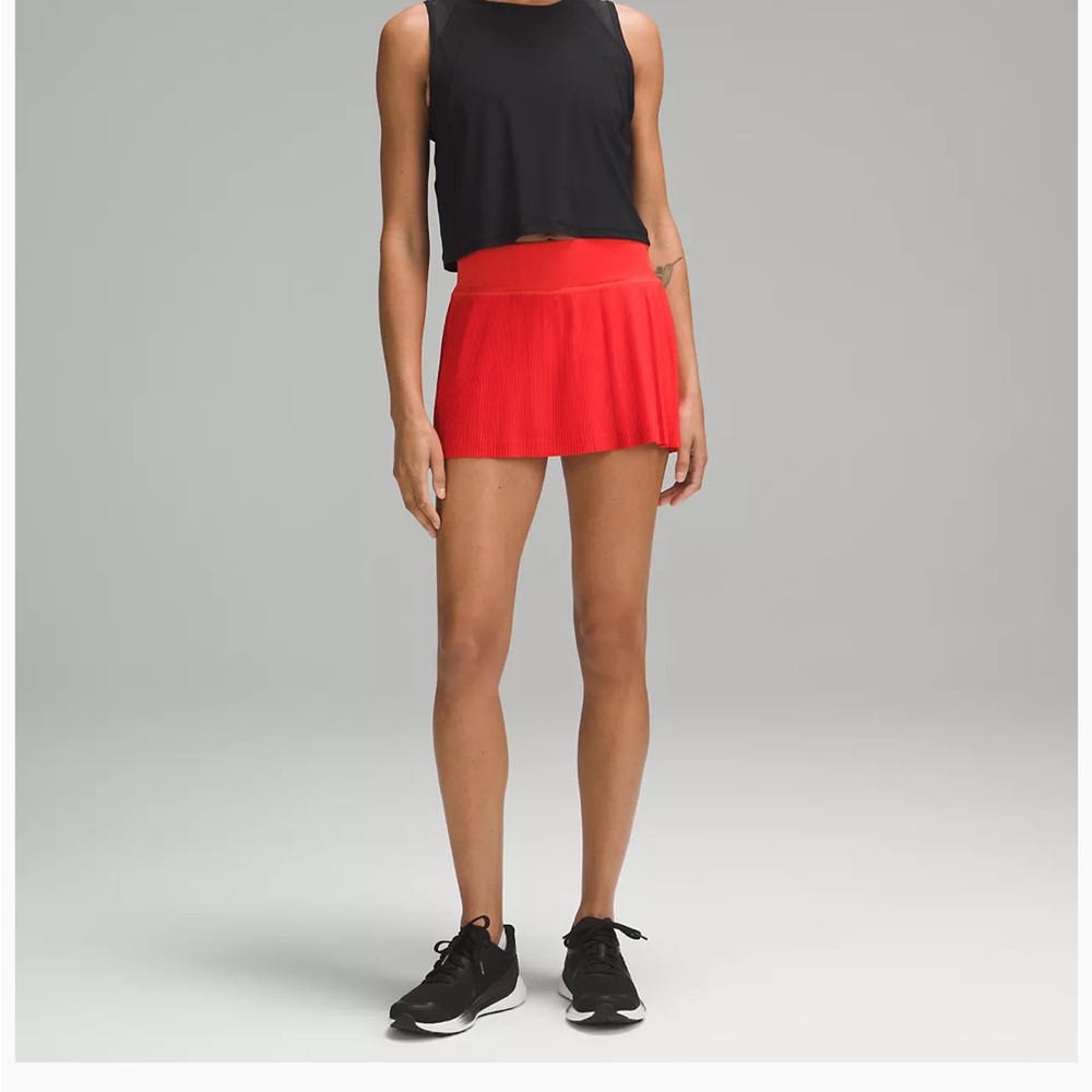 Lululemon pleat to street skort size 4